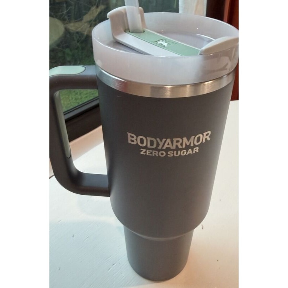Stanley Body Armor 40 oz Tumbler Rare Limited Edition Gray and Mint Green New